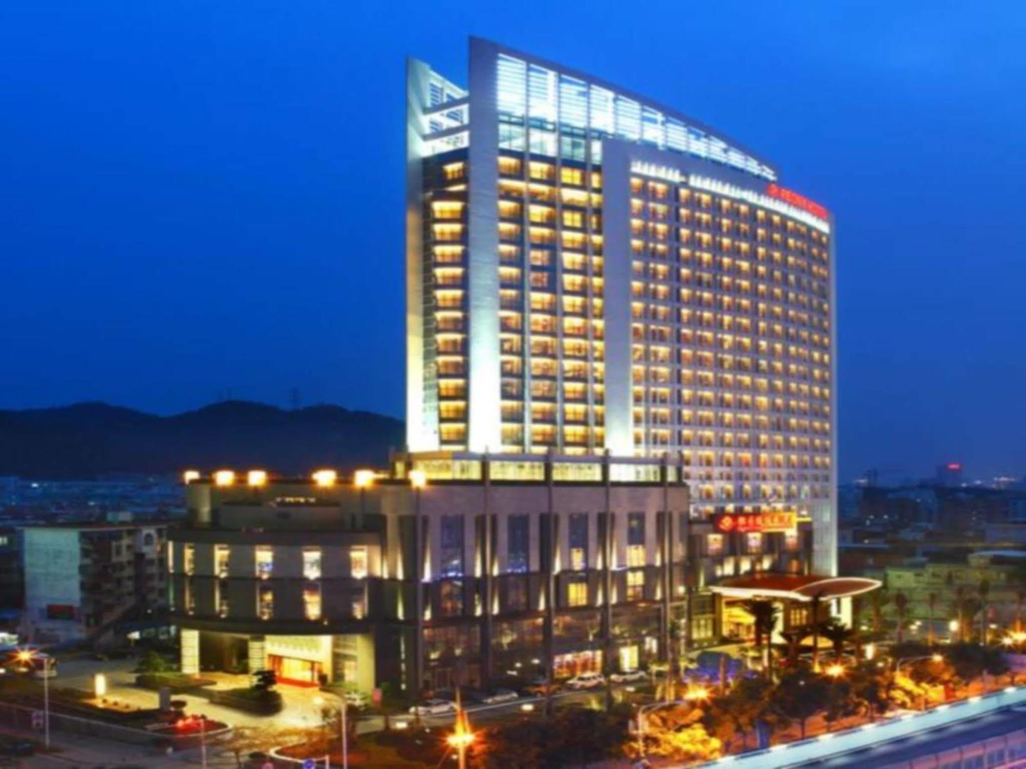 Peony International Hotel Xiamen Bagian luar foto